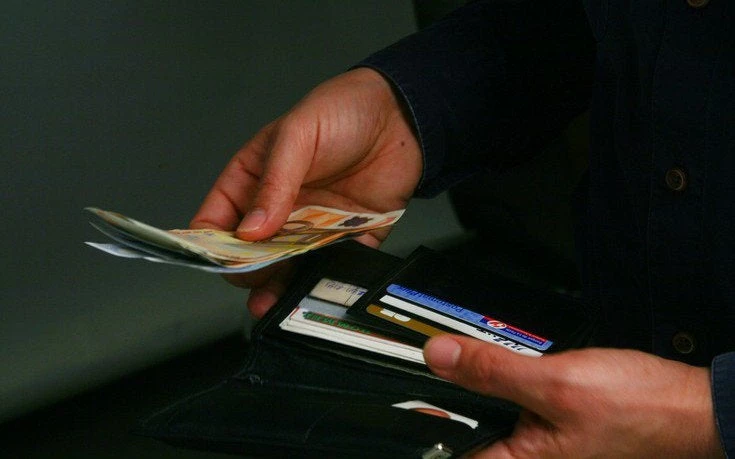 Πώς αμείβεται η αργία της 25ης Μαρτίου